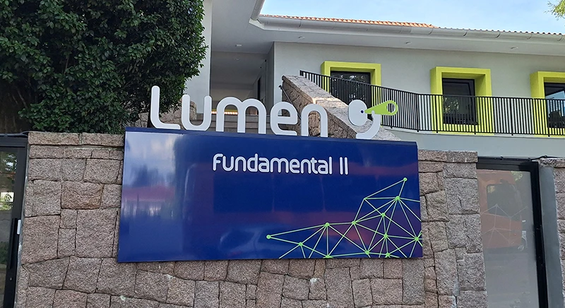 Fachada ACM moderna